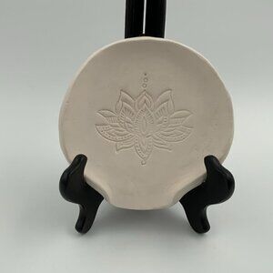 Clay Art Lotus Flower Trinket Dish Round 5 1/2” Signed Kathy McCaston
